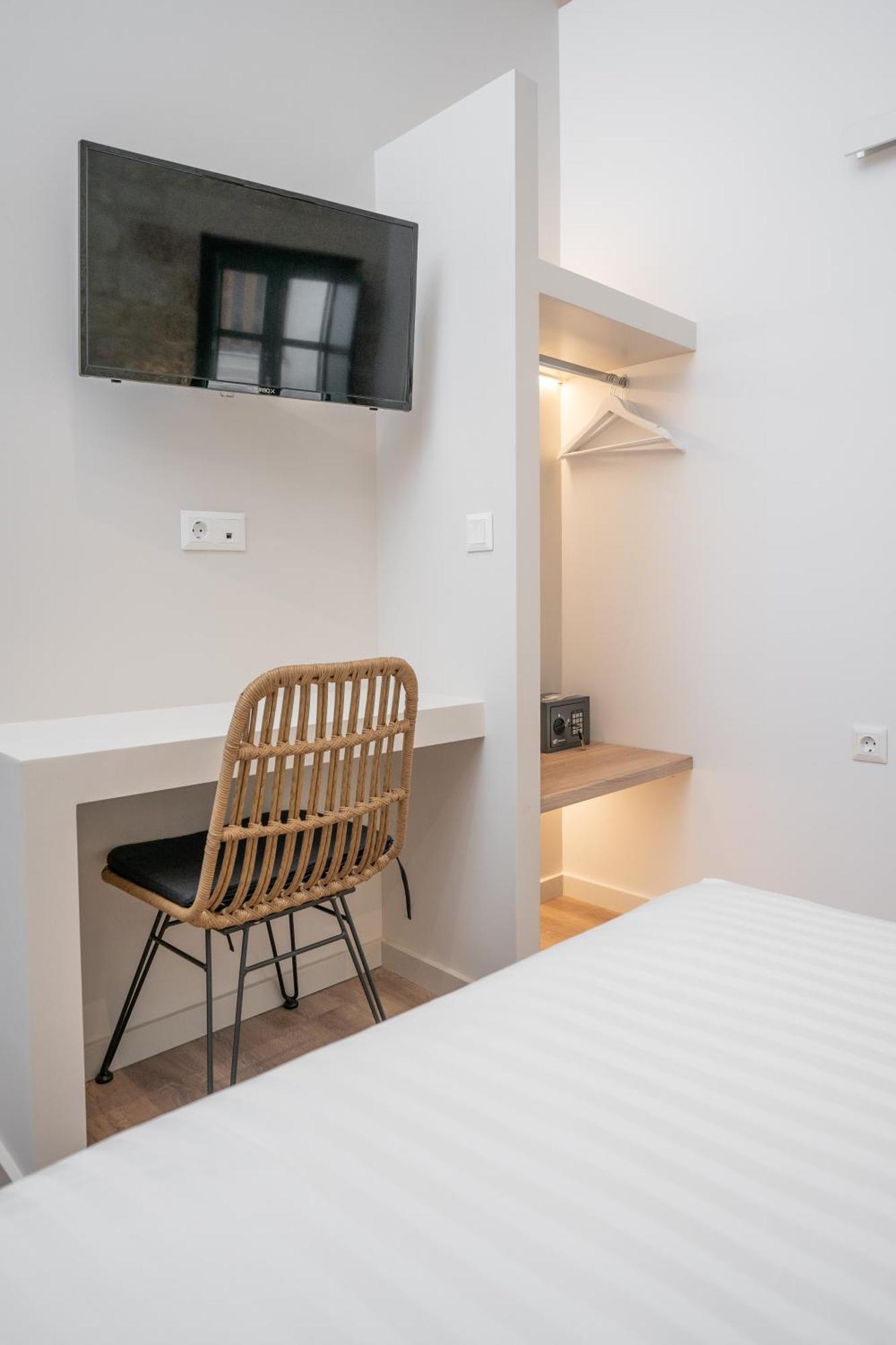 Olvio Suites Kardhamili Luaran gambar